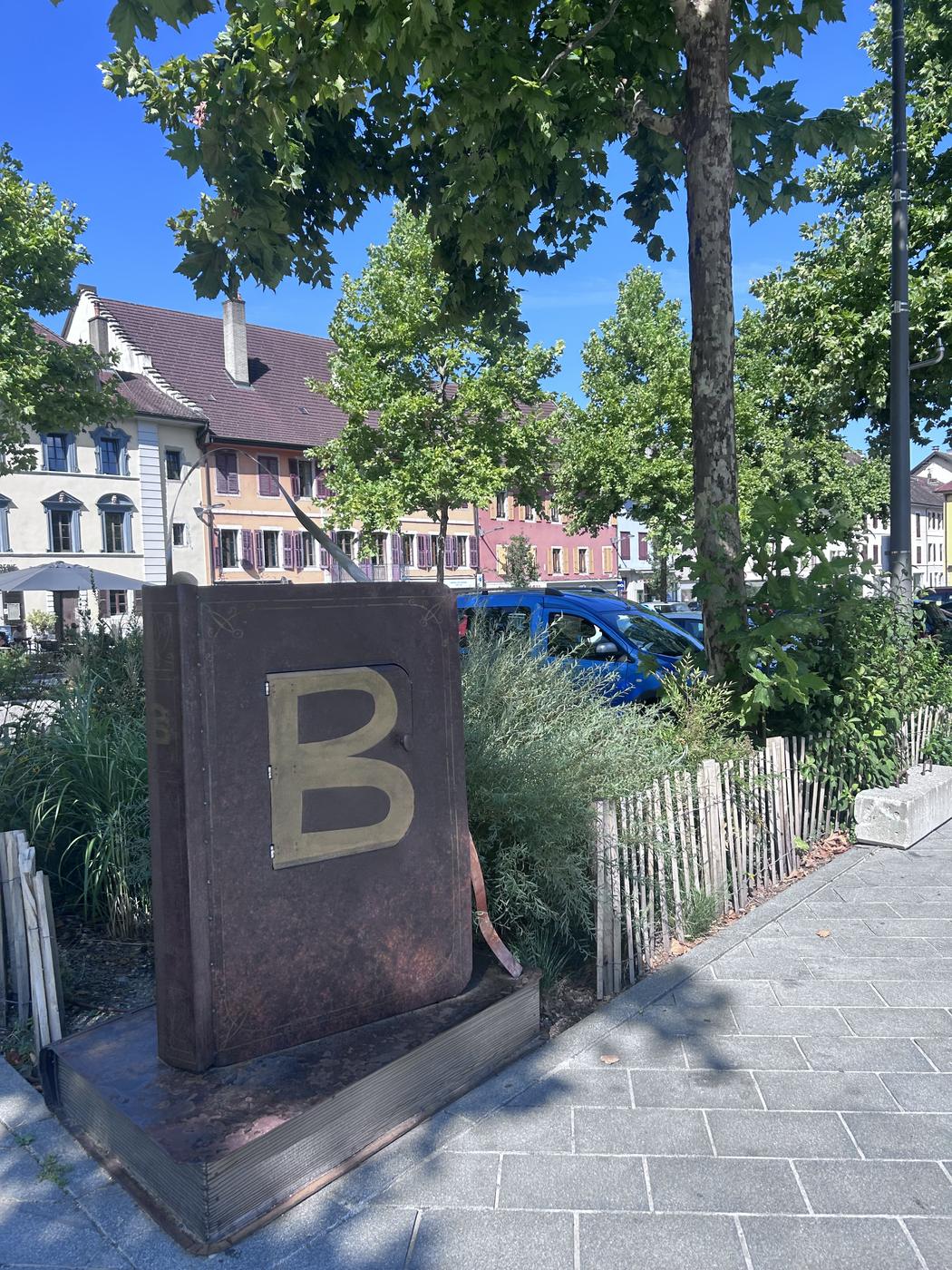 Boîte à livres - Bonneville - Place de l'Hôtel de Ville