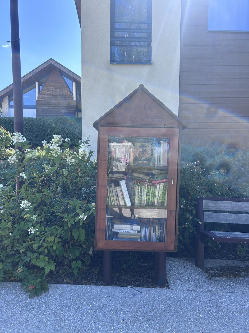 Boîte à livres - Cranves-Sales - Clos des Mésanges