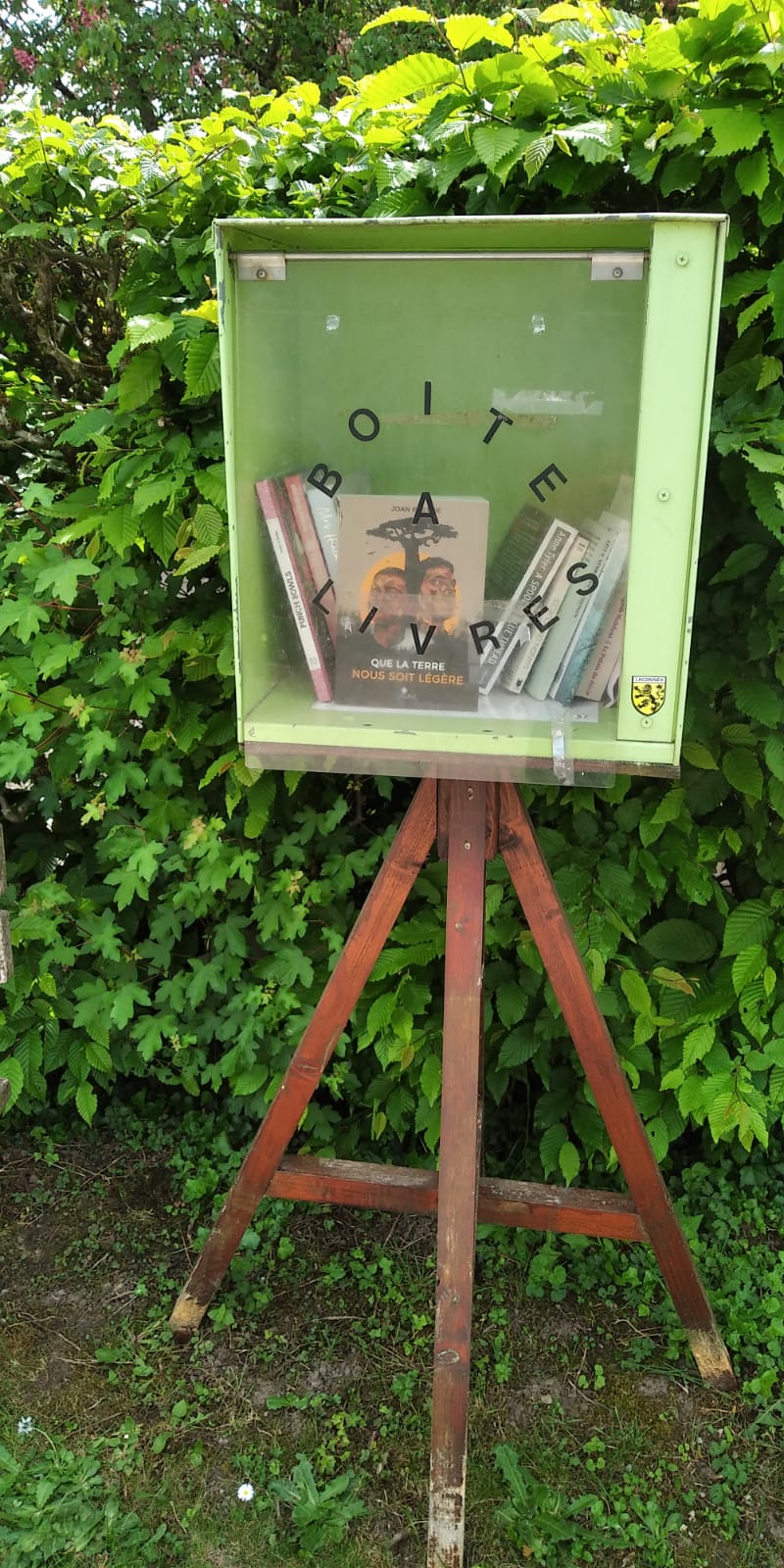 Boîte à livres - Laconnex - Mairie