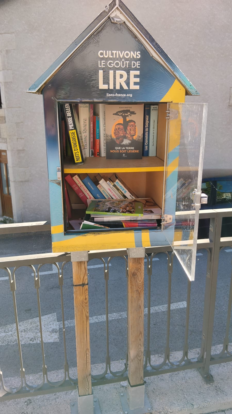 Boîte à livres - Morbier - Boîte à livres