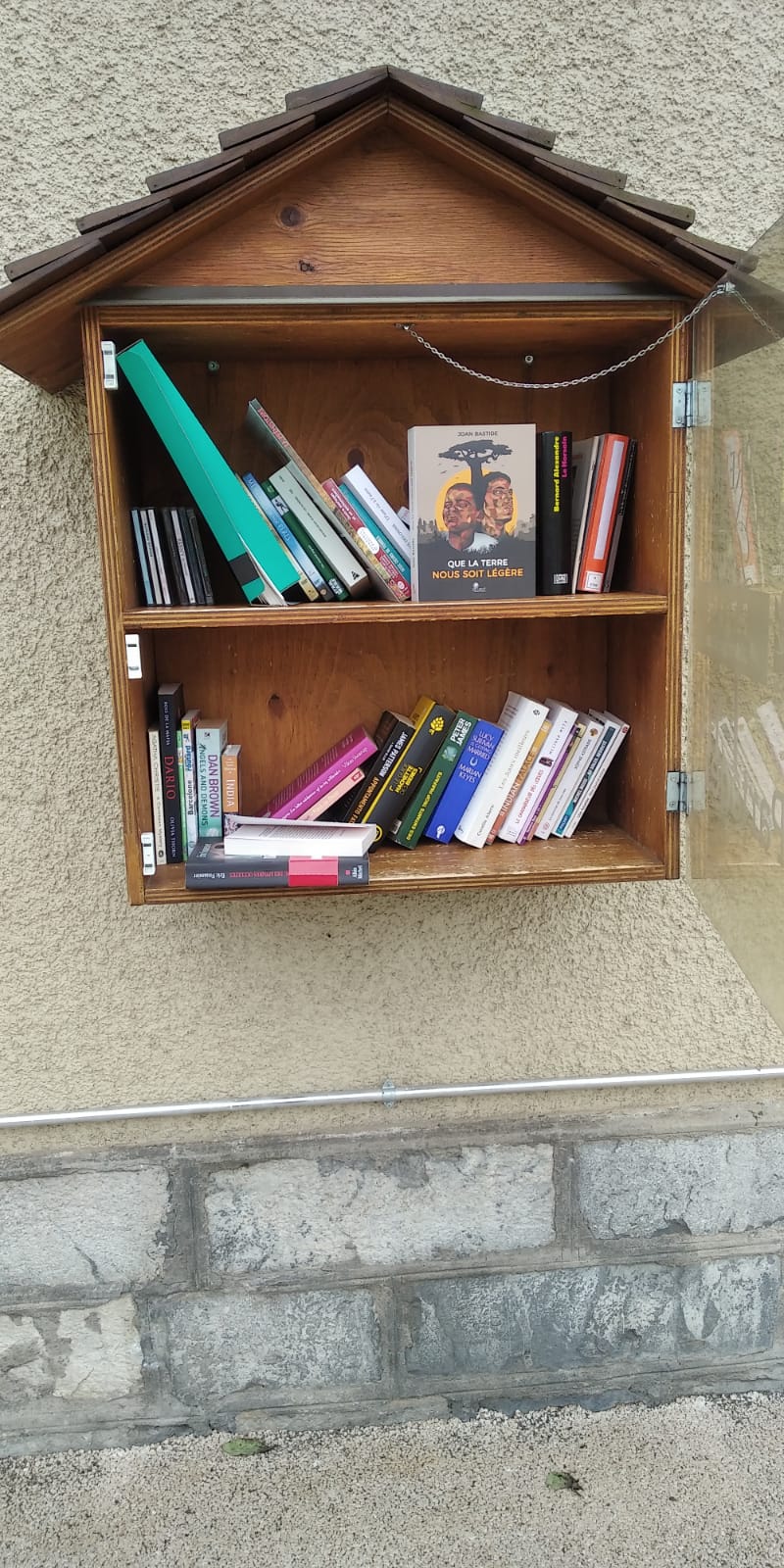 Boîte à livres - Perly - Mairie