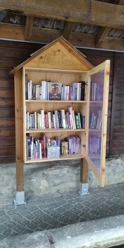 Boîte à livres - Présilly - 2