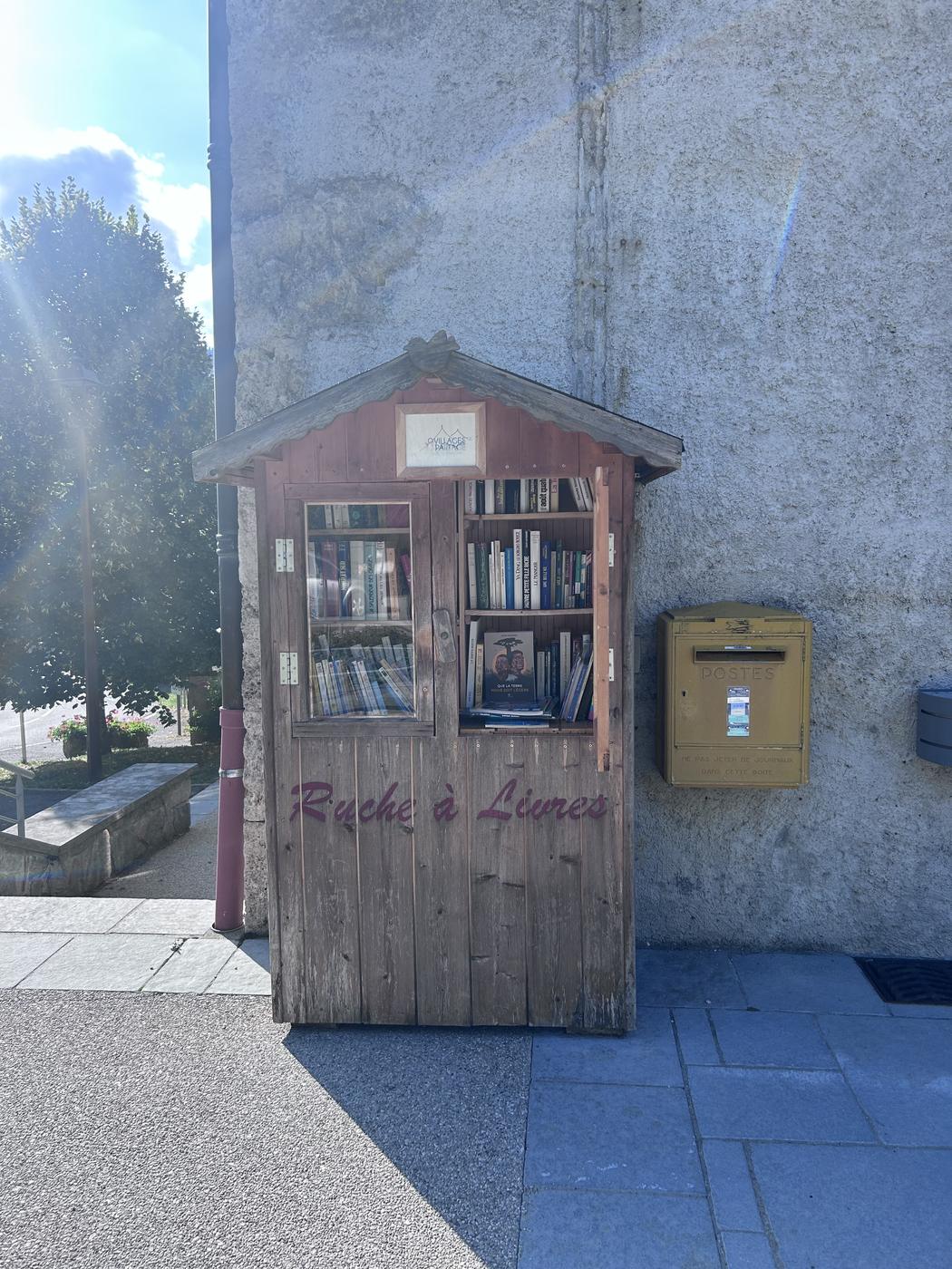 Boîte à livres - Saint-Sigismond - Ruche à livres