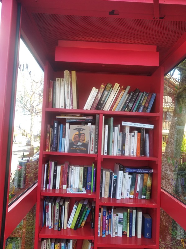 Boîte à livres - Soral
